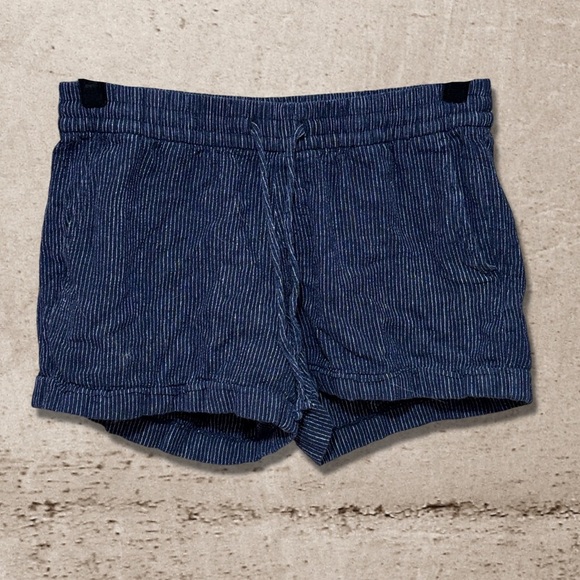 Old Navy Shorts - Picture 1 of 4
